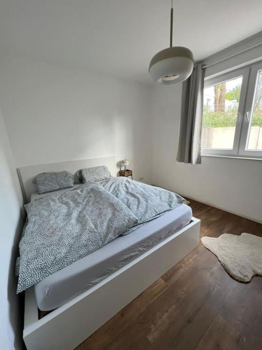 Moderne Wohnung Mit 4 Betten Bochum Bagian luar foto