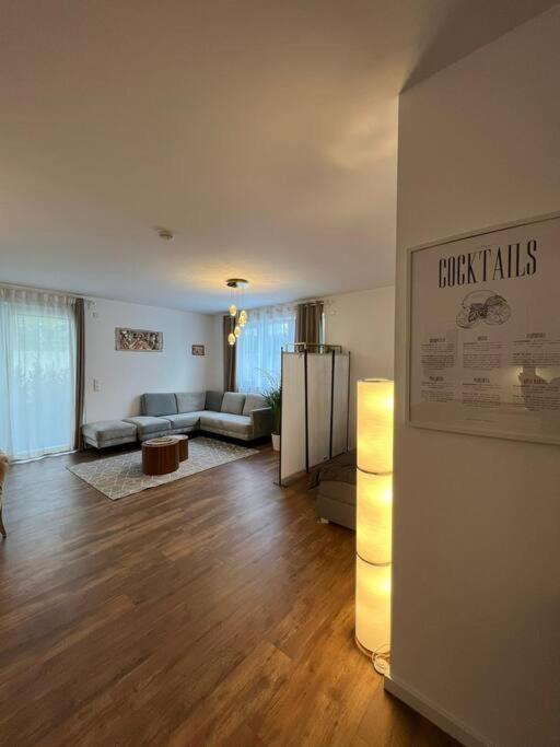 Moderne Wohnung Mit 4 Betten Bochum Bagian luar foto