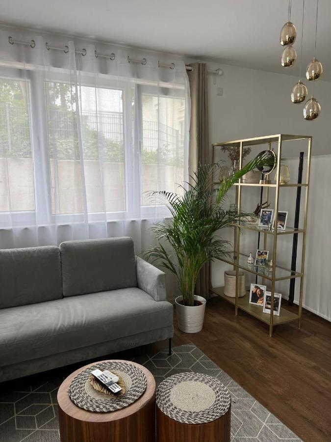 Moderne Wohnung Mit 4 Betten Bochum Bagian luar foto